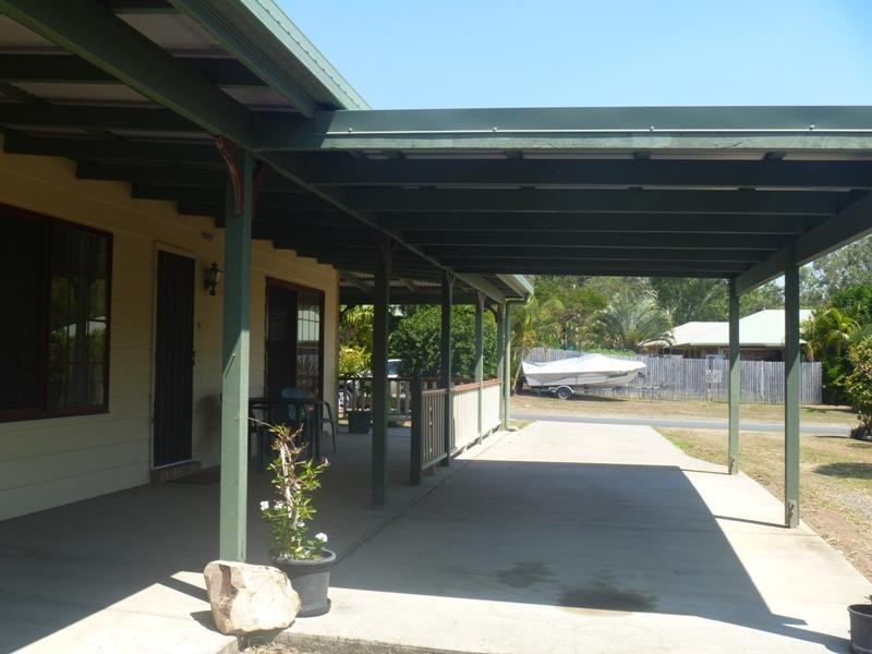 7 Solway Avenue, Cannonvale QLD 4802