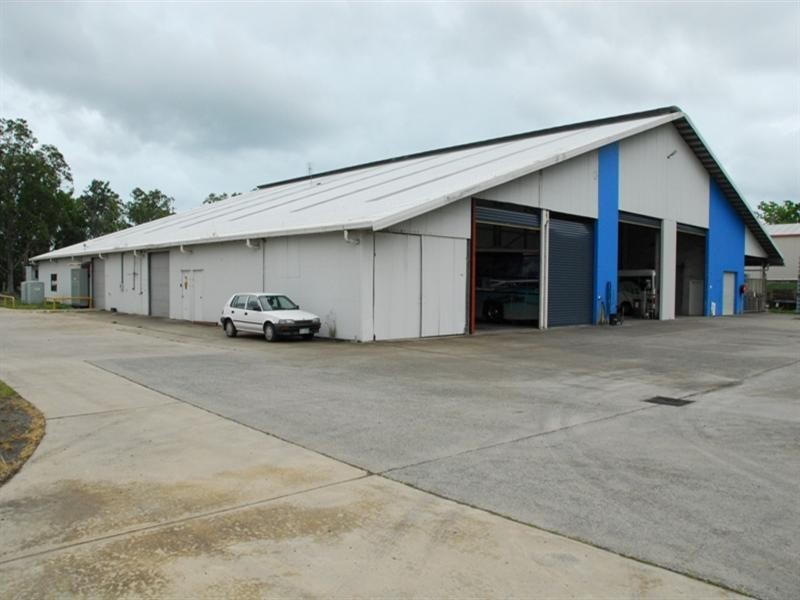 11 Garema Street, Cannonvale QLD 4802