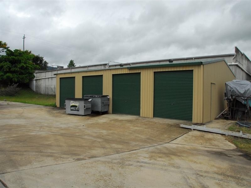 11 Garema Street, Cannonvale QLD 4802