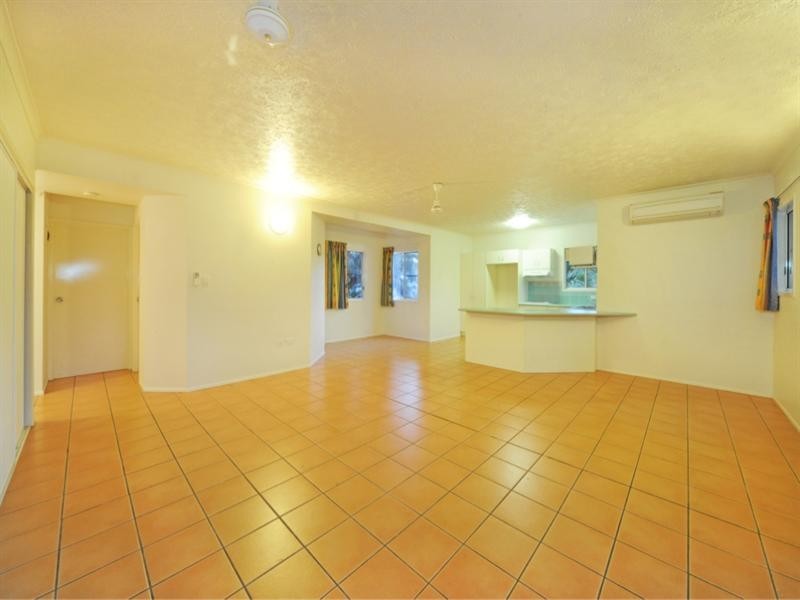 15/20 Island Drive, Cannonvale QLD 4802