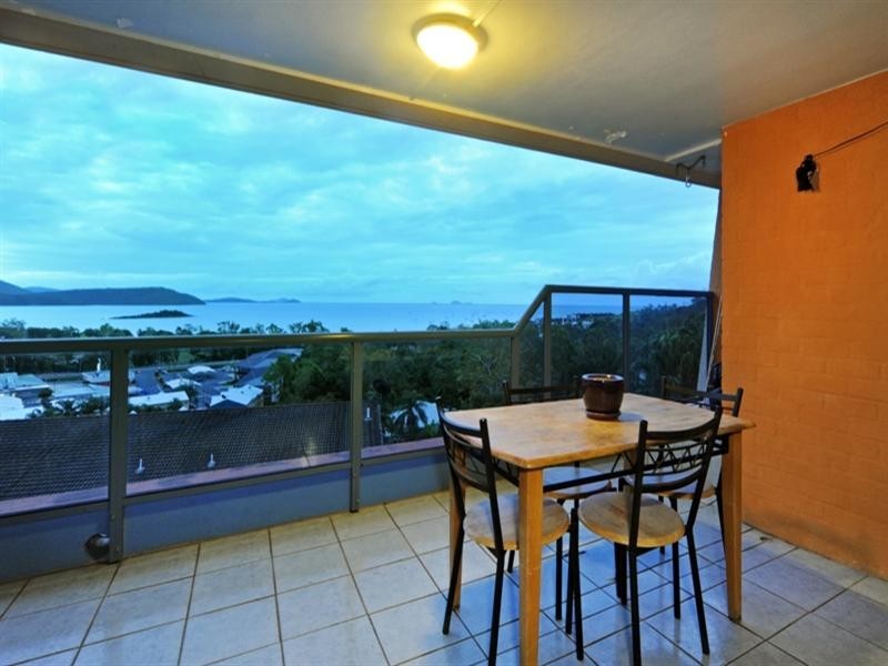159/6 Eshelby Drive, Cannonvale QLD 4802