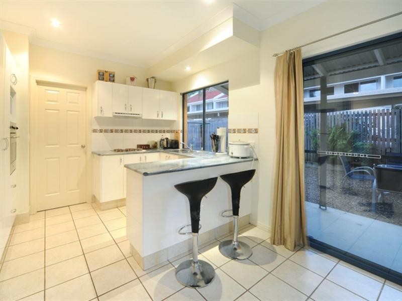 8/7 Erromango Drive, Jubilee Pocket QLD 4802