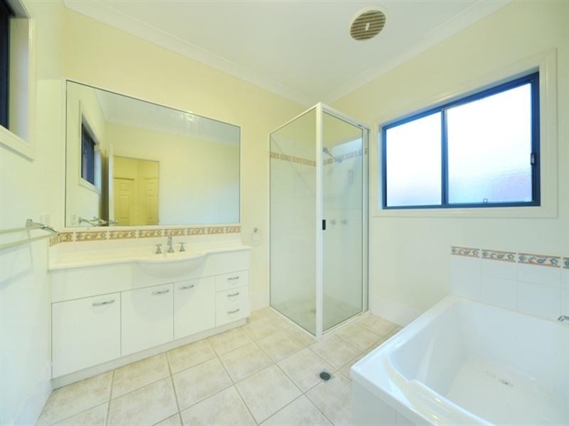 8/7 Erromango Drive, Jubilee Pocket QLD 4802