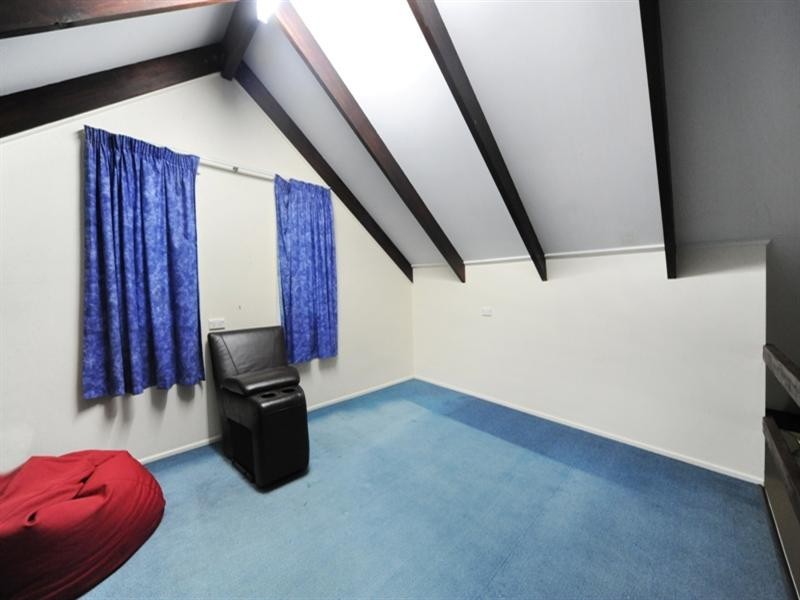 1 and 2/9 Maeva Street, Jubilee Pocket QLD 4802