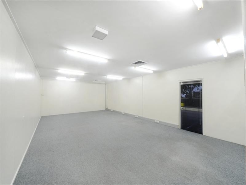 8 William Murray, Cannonvale QLD 4802