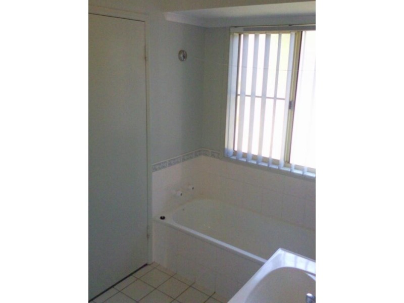 34 Phoenix Court, Jubilee Pocket QLD 4802