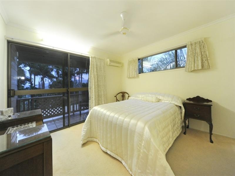 20 Illawong Street, Cannonvale QLD 4802