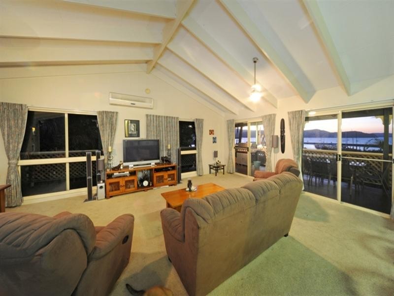 7 Airlie Crescent, Airlie Beach QLD 4802