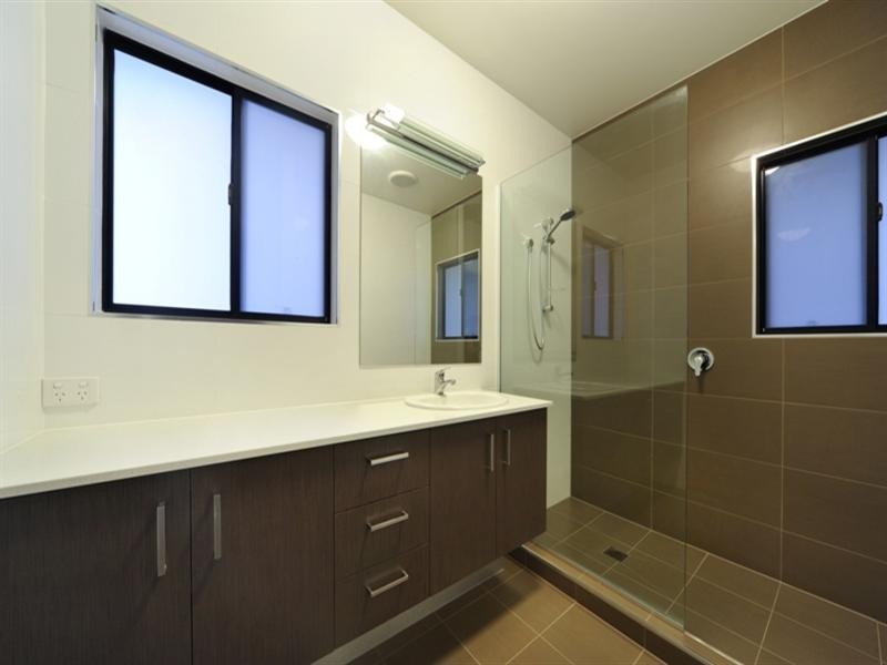 11 Paluma Estate, Paluma Road, Cannonvale QLD 4802