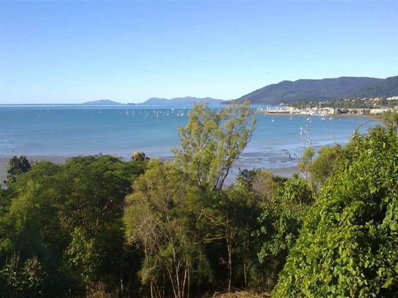 Lot 4 Jessies Way, Cannonvale QLD 4802