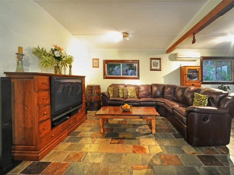 84 Tyree Road, Mount Julian QLD 4800