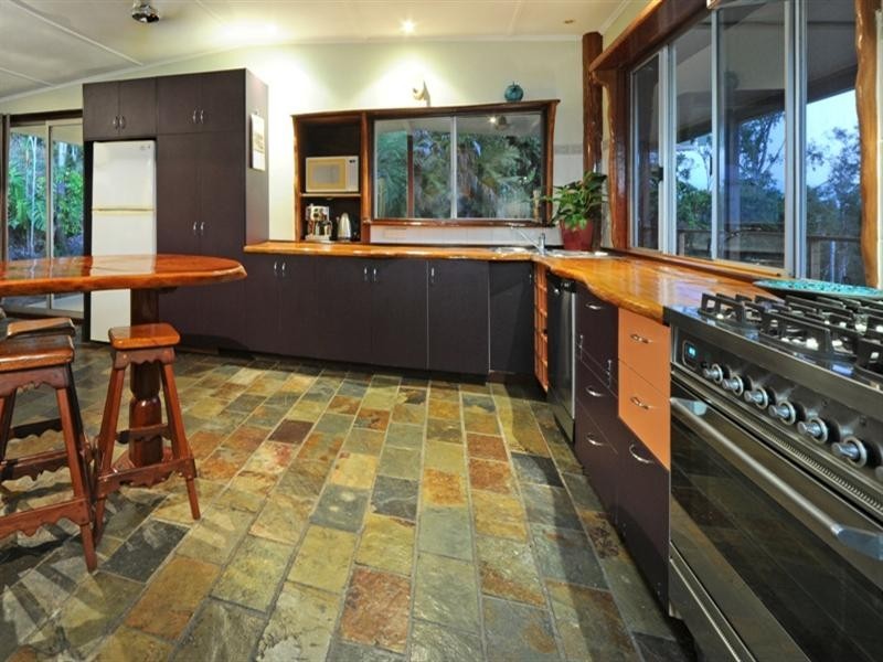 84 Tyree Road, Mount Julian QLD 4800