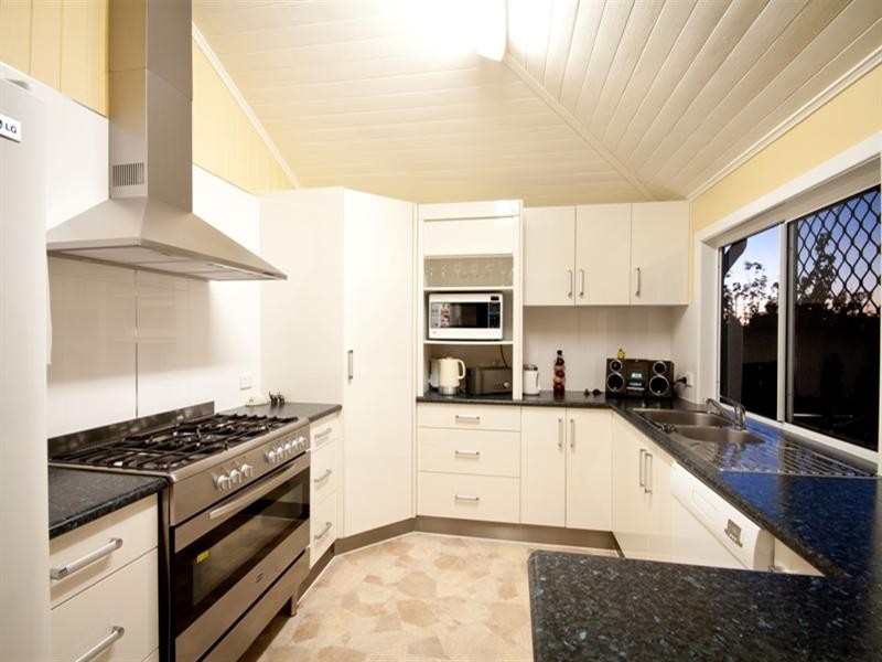 65 Faust Street, Proserpine QLD 4800