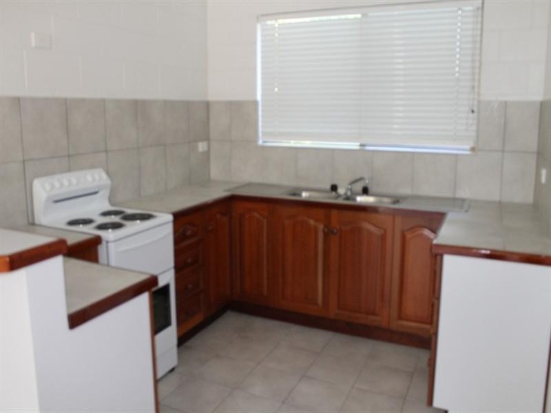 11 Pleasant Drive, Cannonvale QLD 4802