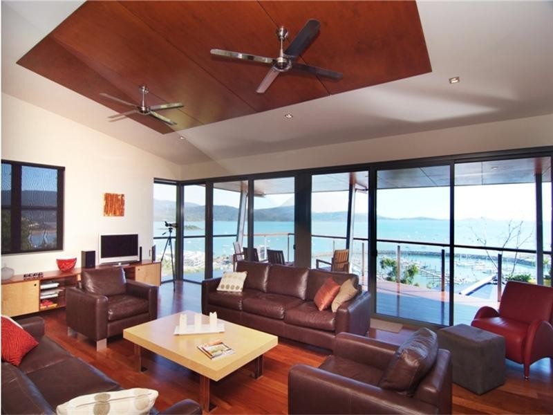 22a Kara Crescent, Airlie Beach QLD 4802