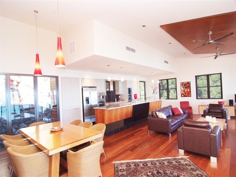 22a Kara Crescent, Airlie Beach QLD 4802