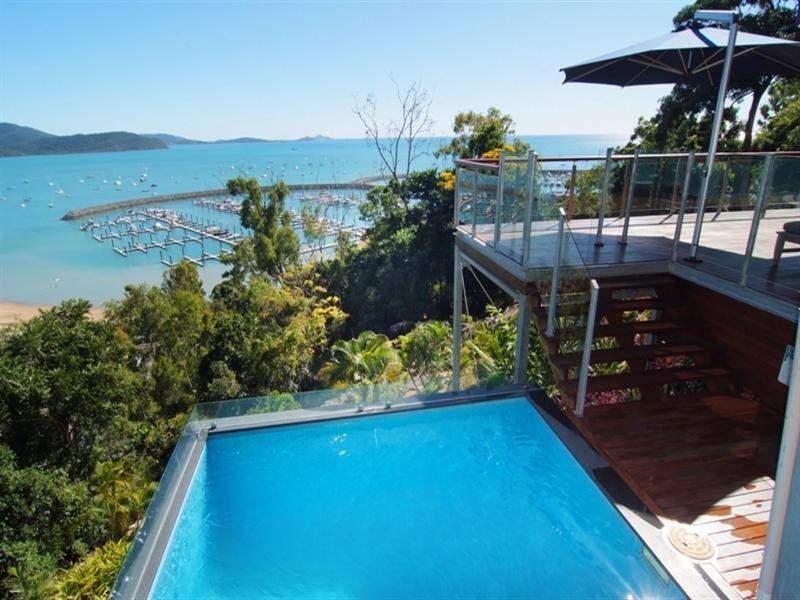 22a Kara Crescent, Airlie Beach QLD 4802