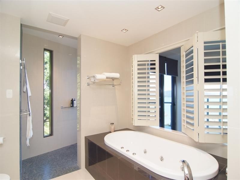 22a Kara Crescent, Airlie Beach QLD 4802