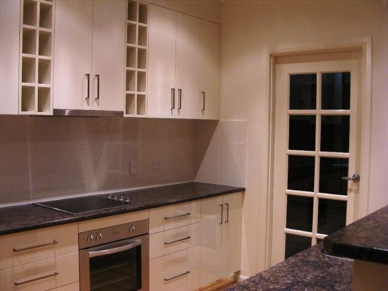 39 Valley Drive, Cannonvale QLD 4802