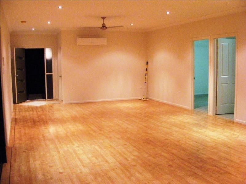 39 Valley Drive, Cannonvale QLD 4802