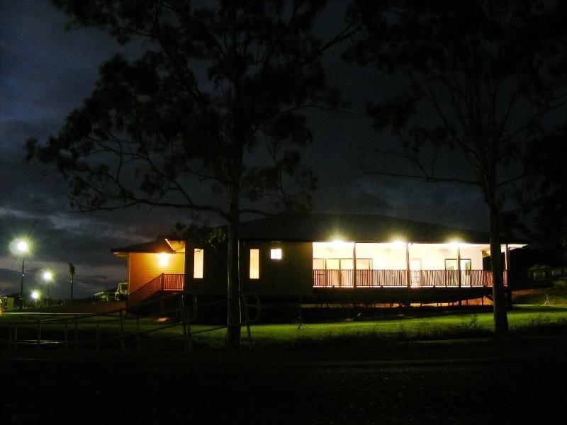 39 Valley Drive, Cannonvale QLD 4802