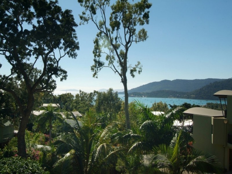 4 Orana Street, Airlie Beach QLD 4802