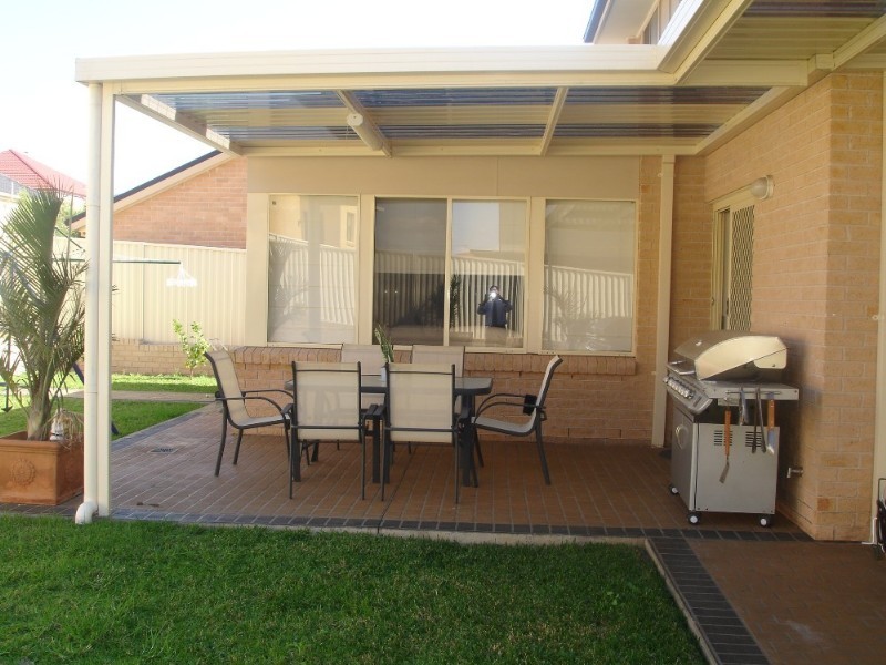 West Hoxton NSW 2171