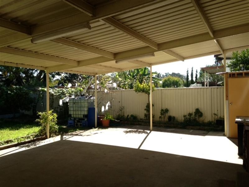 8 Birchgrove Avenue, Canley Heights NSW 2166