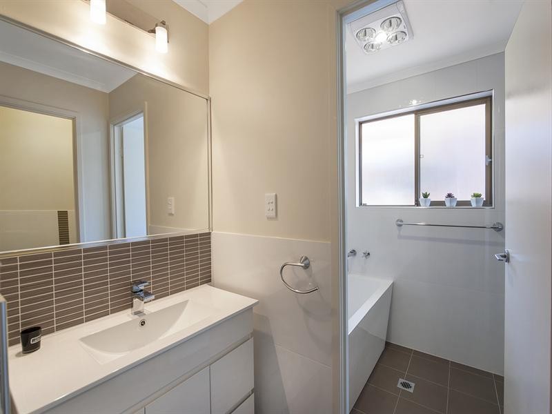 3 Comet Place, Raby NSW 2566