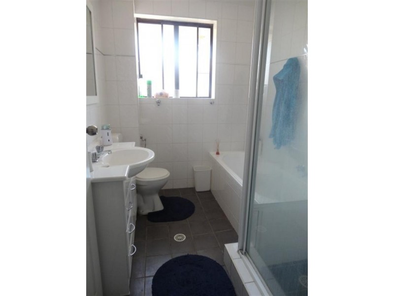 9/15 Hart Street, Warwick Farm NSW 2170