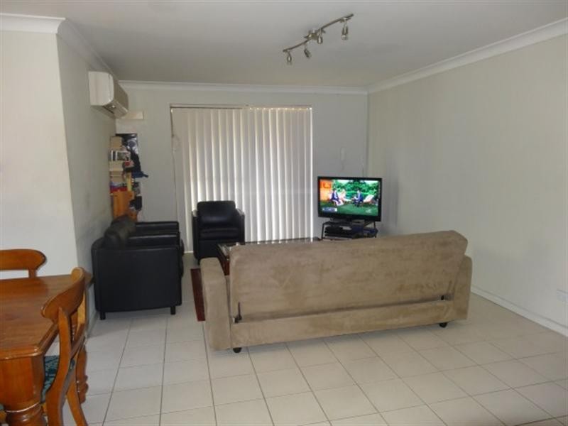 9/15 Hart Street, Warwick Farm NSW 2170