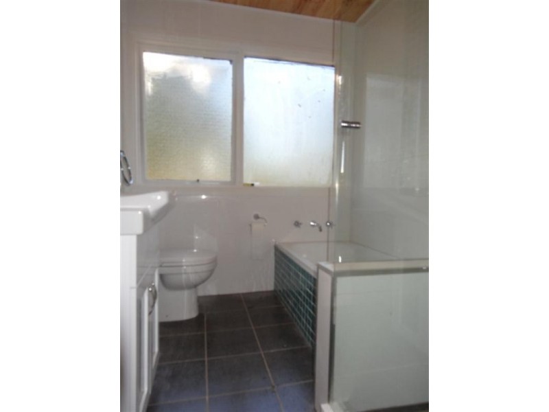 8/15 Stringybark Place, Bradbury NSW 2560