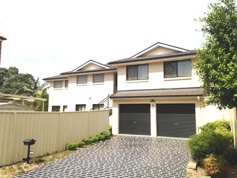 9b/8 Boldrewood Avenue, Casula NSW 2170