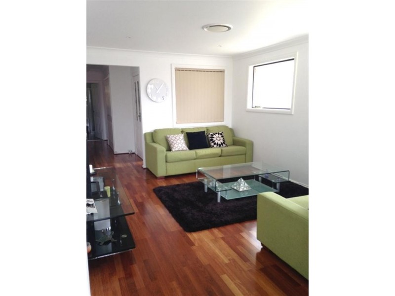 9b/8 Boldrewood Avenue, Casula NSW 2170