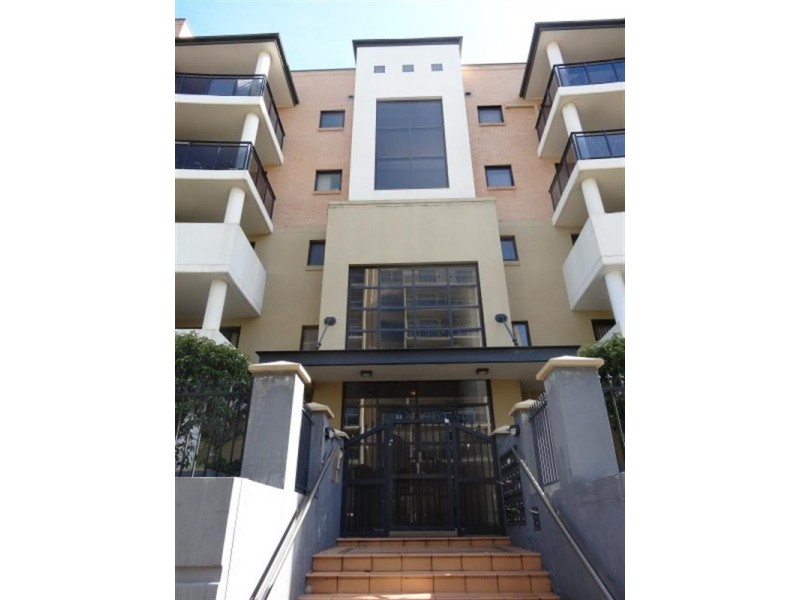 13/12-20 Lachlan Street, Liverpool NSW 2170