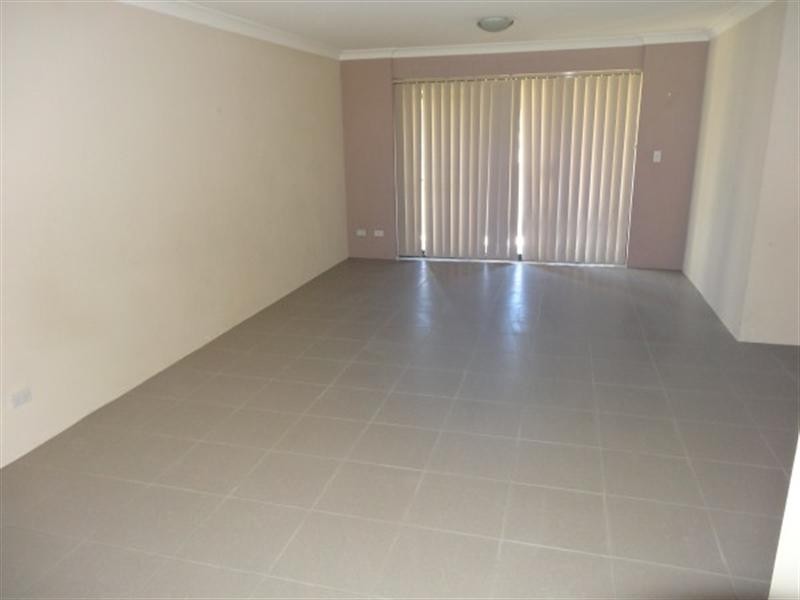 13/12-20 Lachlan Street, Liverpool NSW 2170