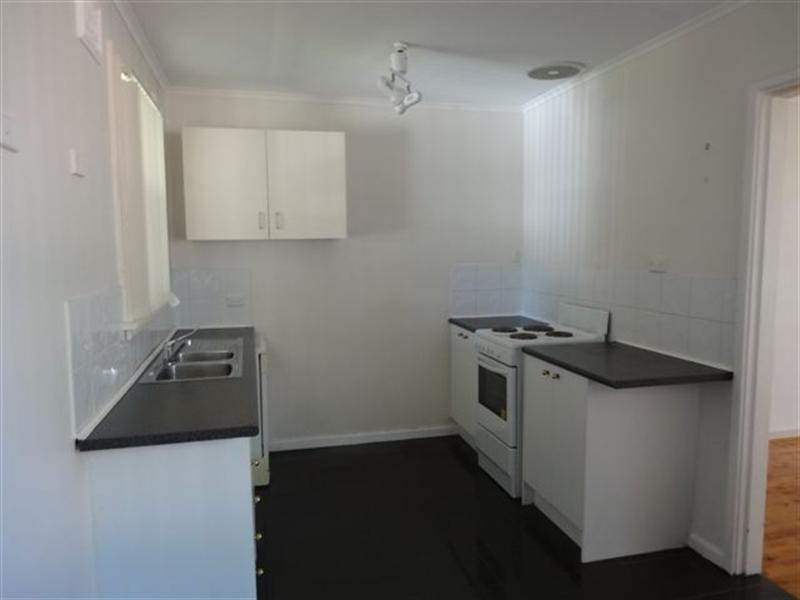 17 Charter Street, Sadleir NSW 2168