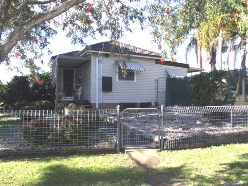 8 Doran Avenue, Lurnea NSW 2170