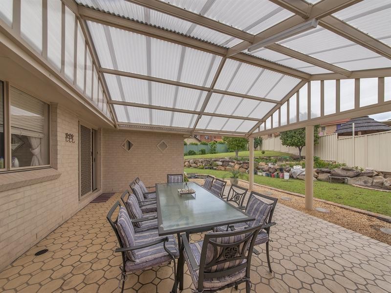 11 Sandalwood Close, Casula NSW 2170
