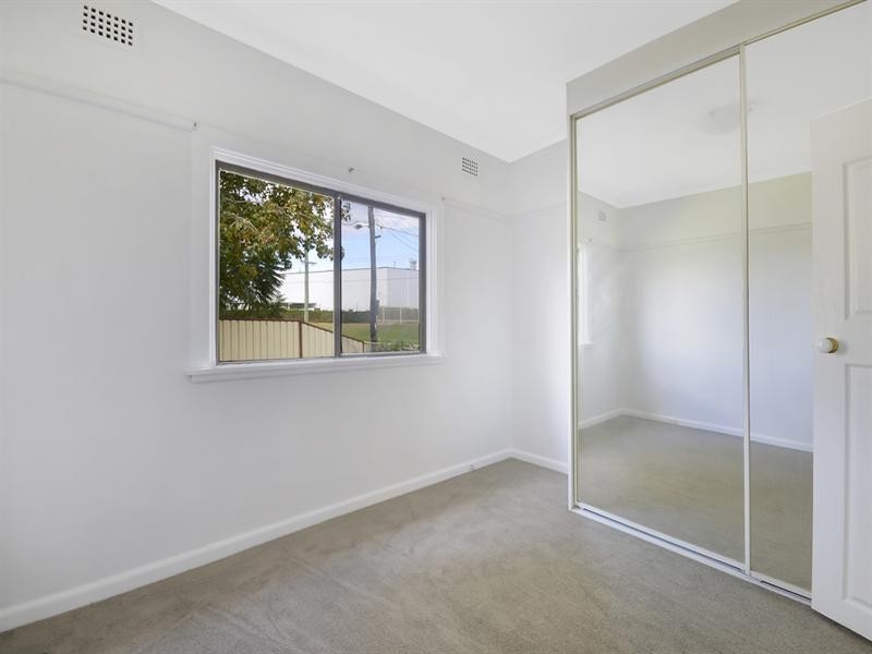 43 Swain Street, Moorebank NSW 2170