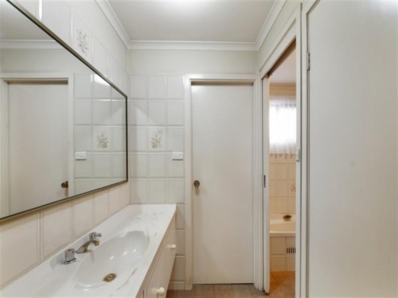 71 Lachlan Street, Warwick Farm NSW 2170