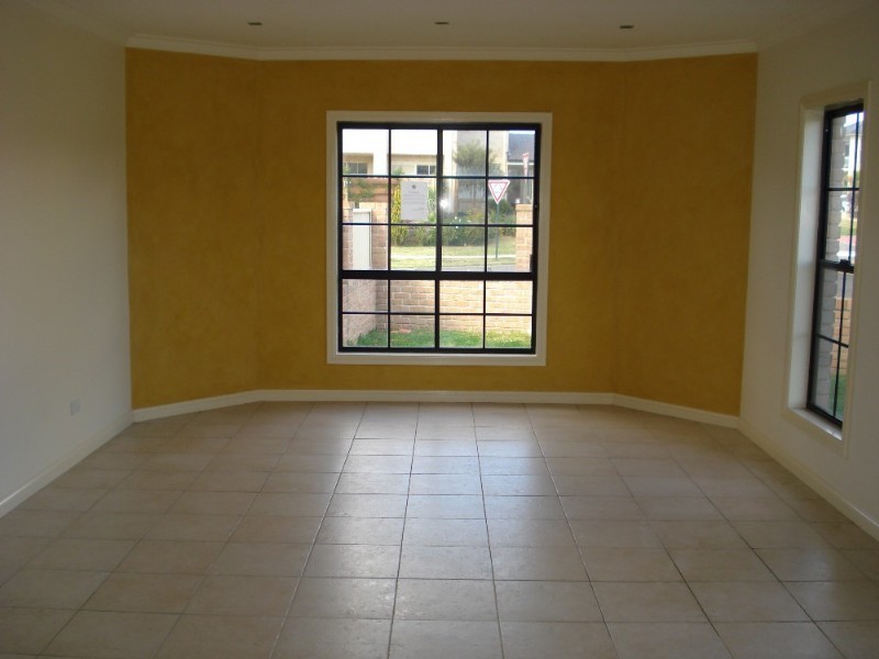 10 Joshua Moore Drive, Horningsea Park NSW 2171