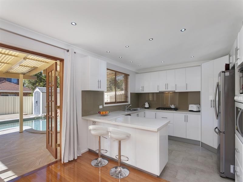 7A Doomben Close, Casula NSW 2170