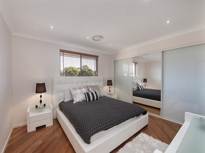 7A Doomben Close, Casula NSW 2170