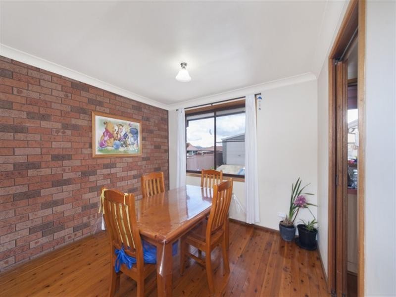 4 Dove Place, Hinchinbrook NSW 2168