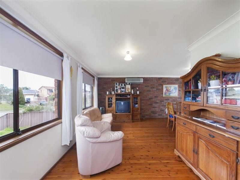 4 Dove Place, Hinchinbrook NSW 2168