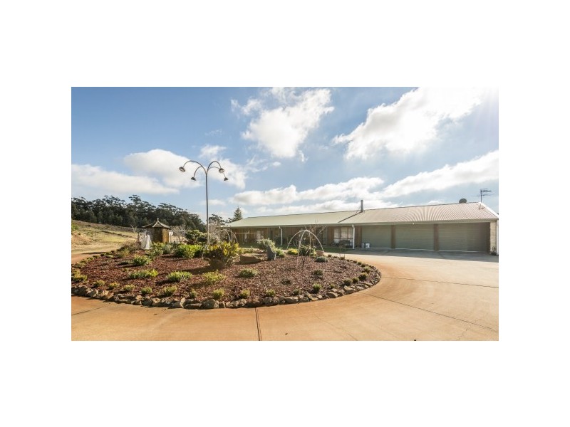 127 Kettles Lane, Tallong NSW 2579