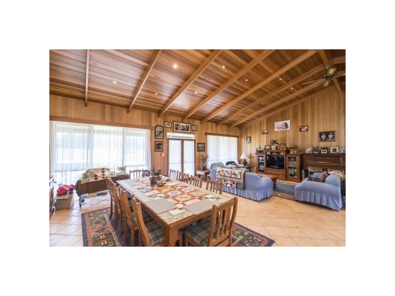 127 Kettles Lane, Tallong NSW 2579