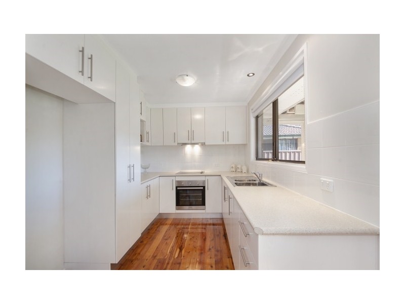 25 Holly Avenue, Chipping Norton NSW 2170