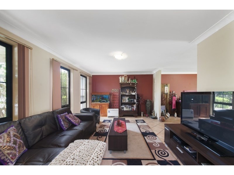 14 Spencer Road, Cecil Hills NSW 2171
